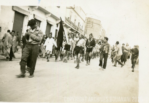 1953 Les Scouts marocains participent aux manifestations