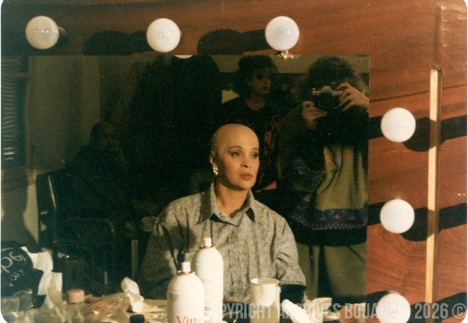 Naima chauve008
