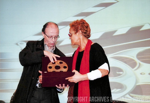 4 Naima Saoudi avec Sail Hommage pendant les assises nationales Octobre 2012